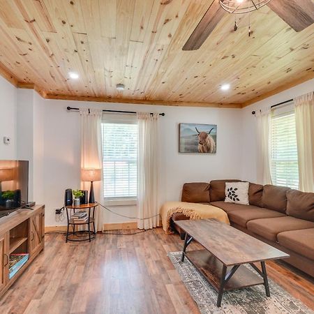 ピジョンフォージ Creekside Ranch With Porch About 2 Mi To Pkwyヴィラ エクステリア 写真