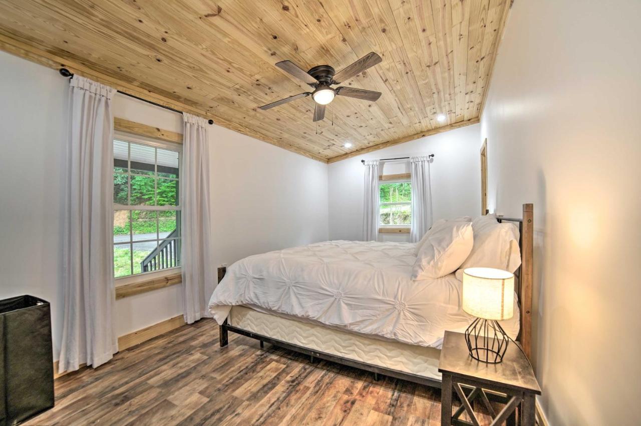 ピジョンフォージ Creekside Ranch With Porch About 2 Mi To Pkwyヴィラ エクステリア 写真