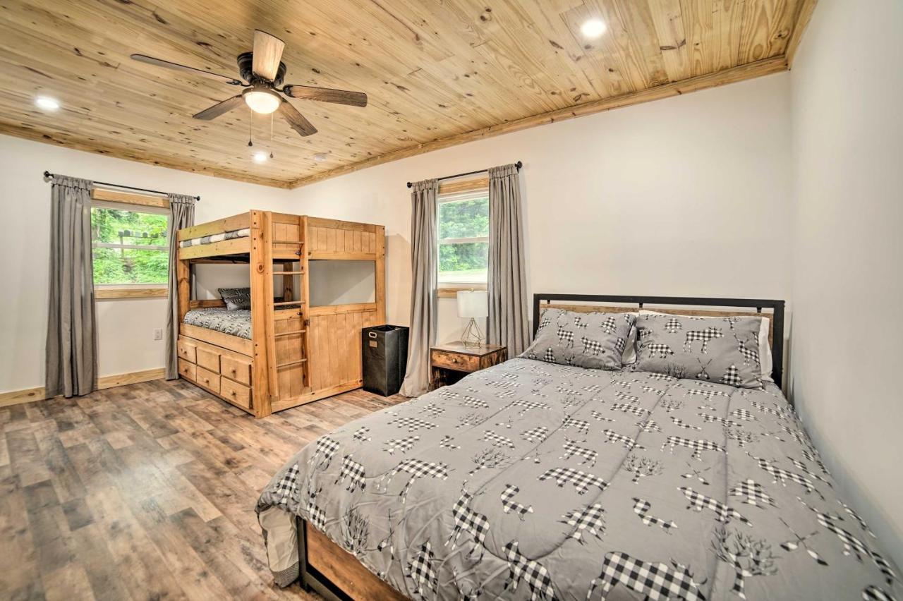 ピジョンフォージ Creekside Ranch With Porch About 2 Mi To Pkwyヴィラ エクステリア 写真
