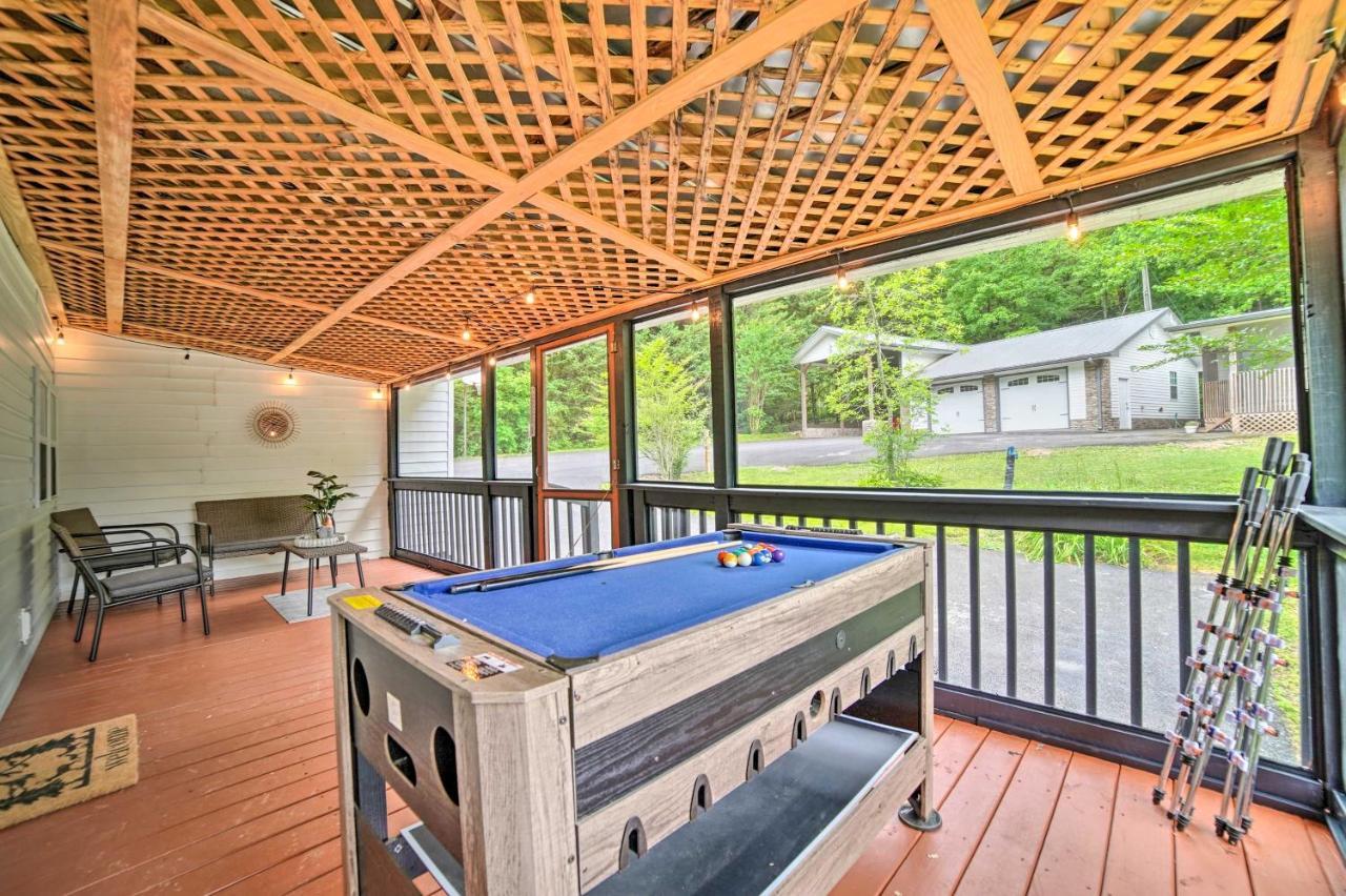 ピジョンフォージ Creekside Ranch With Porch About 2 Mi To Pkwyヴィラ エクステリア 写真