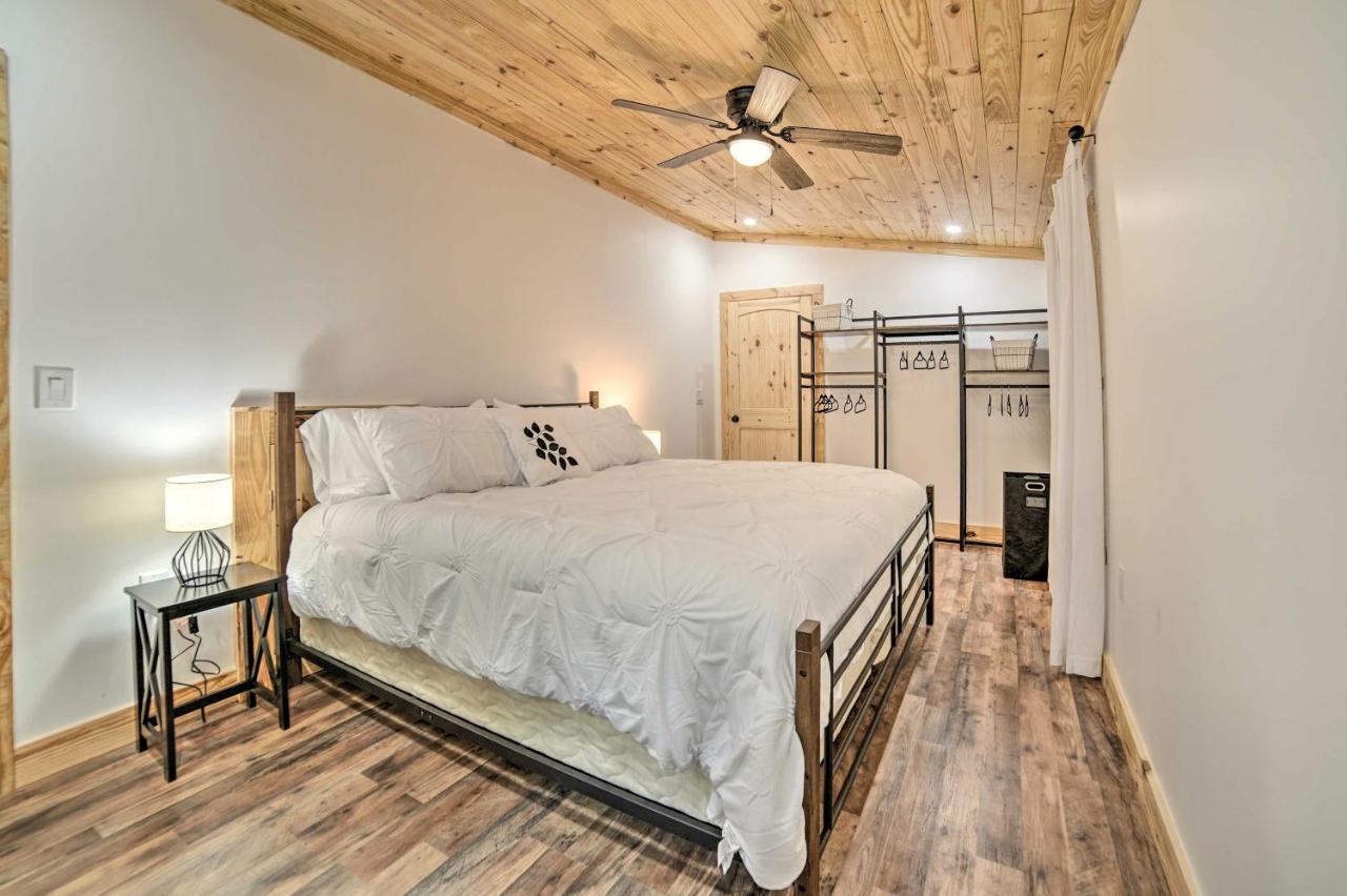 ピジョンフォージ Creekside Ranch With Porch About 2 Mi To Pkwyヴィラ エクステリア 写真