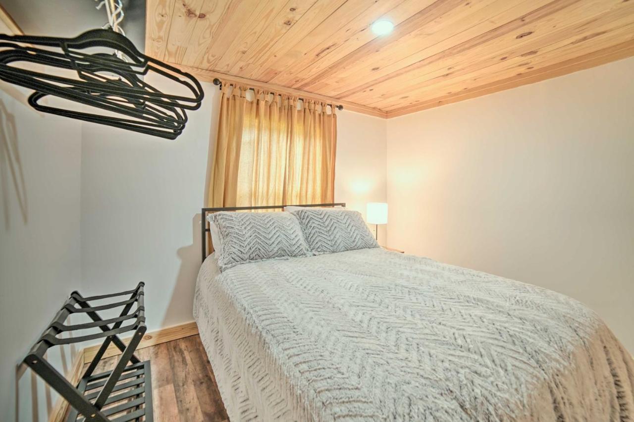 ピジョンフォージ Creekside Ranch With Porch About 2 Mi To Pkwyヴィラ エクステリア 写真