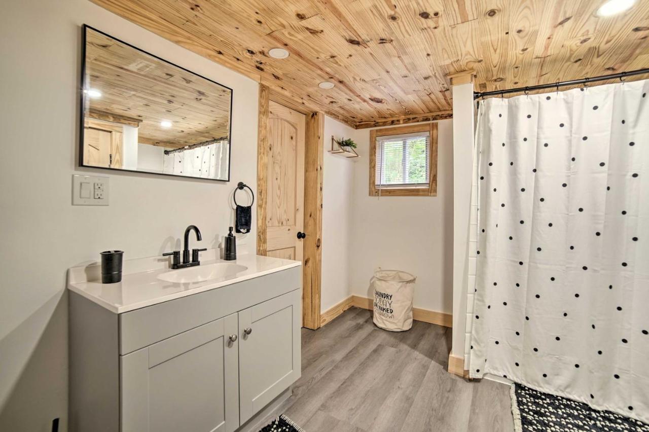 ピジョンフォージ Creekside Ranch With Porch About 2 Mi To Pkwyヴィラ エクステリア 写真