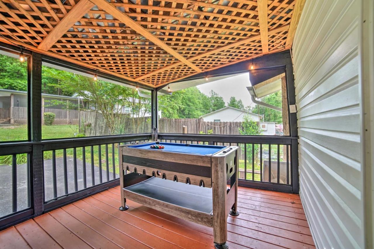 ピジョンフォージ Creekside Ranch With Porch About 2 Mi To Pkwyヴィラ エクステリア 写真